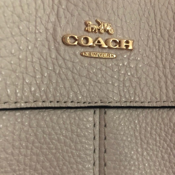 Coach Lexy Shoulder and Handbag - Picture 8 of 8